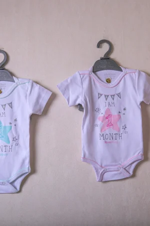 ست 2 تیکه طرح ماهگرد نی نی سان