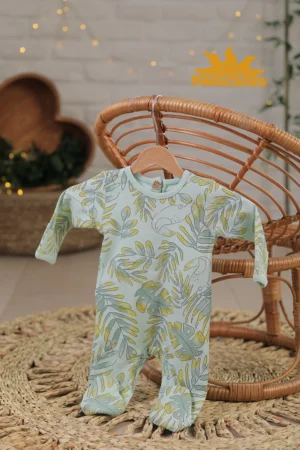 سرهمی جوراب پسرانه طرح فارست نی نی سان