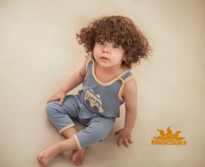 تولیدی لباس و پوشاک نوزادی و بچگانه نی نی سان