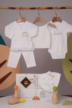 ست 5 تیکه جعبه ای طرح کالسکه نی نی سان